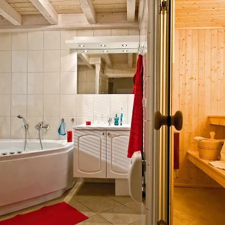 Holiday Schlosspark Bad Saarow-4 *
